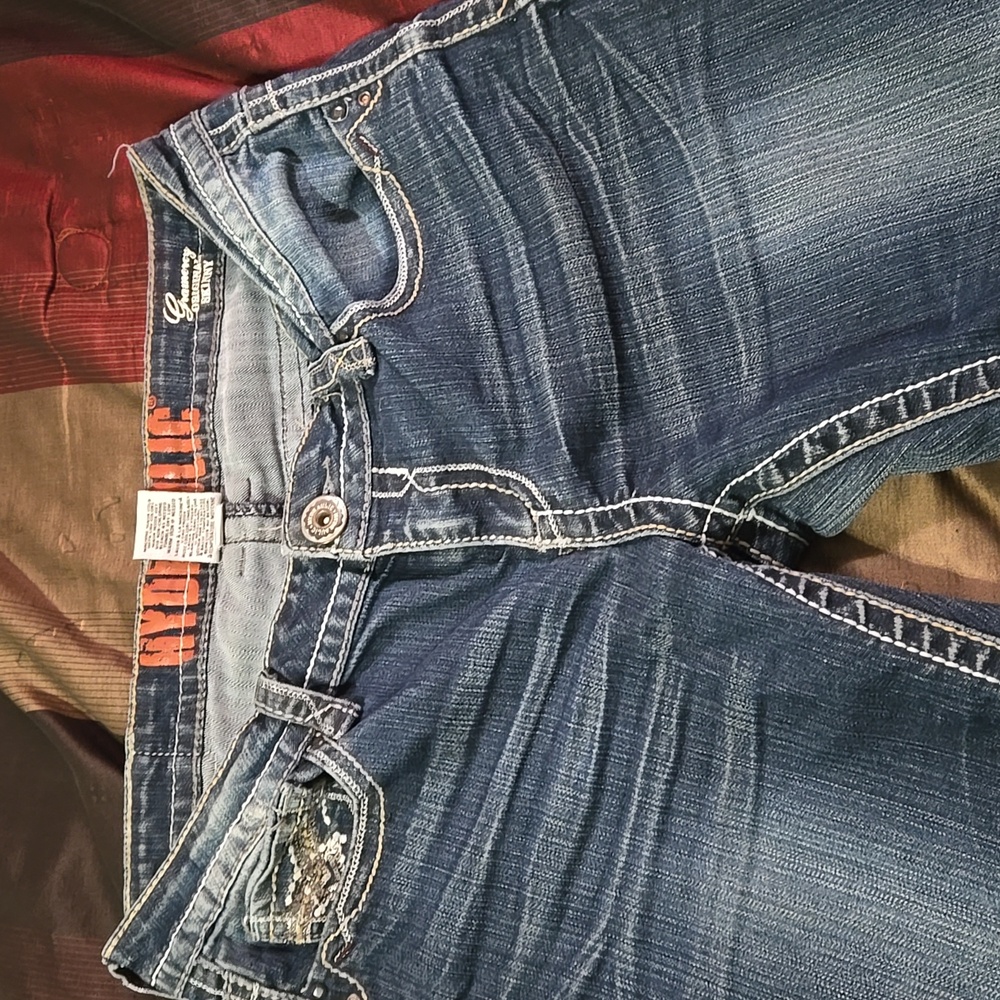 Super cute Hydraulic Jeans